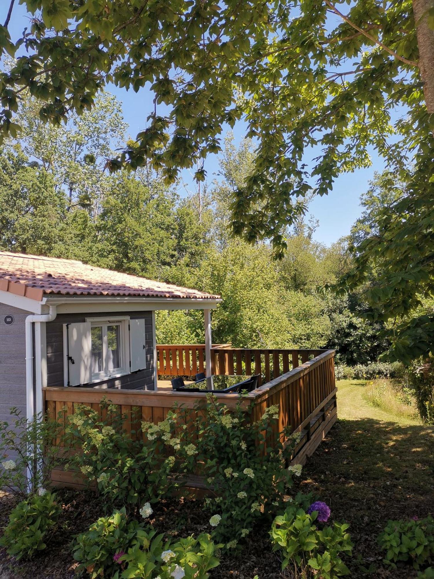 Domaine Melusine - A 2Km Du Puy Dufou ! Hotel Les Epesses Exterior photo